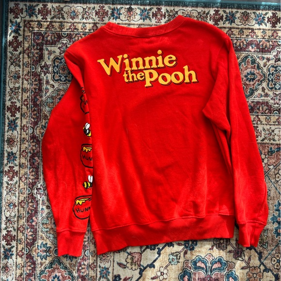 Vintage Winnie the Pooh Disney red pullover sweatshirt, size small - Picture 3 of 3